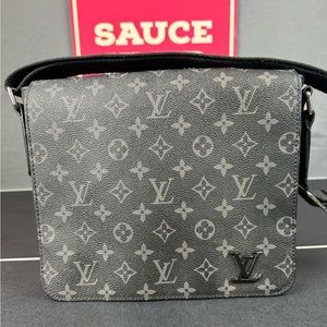 LOUIS VUITTON Monogram Eclipse District PM Preowned